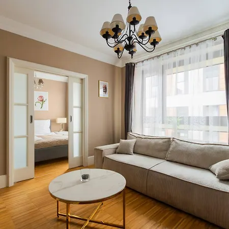Aapartments - Ideal Center Location