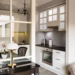 Aparthotel Aapartments - Ideal Center Location Warschau