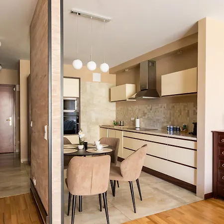 Lejlighedshotel Aapartments - Ideal Center Location 4*