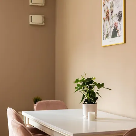 Aapartments - Ideal Center Location 4* Varsóvia
