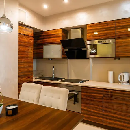 公寓式酒店 Aapartments - Ideal Center Location 华沙